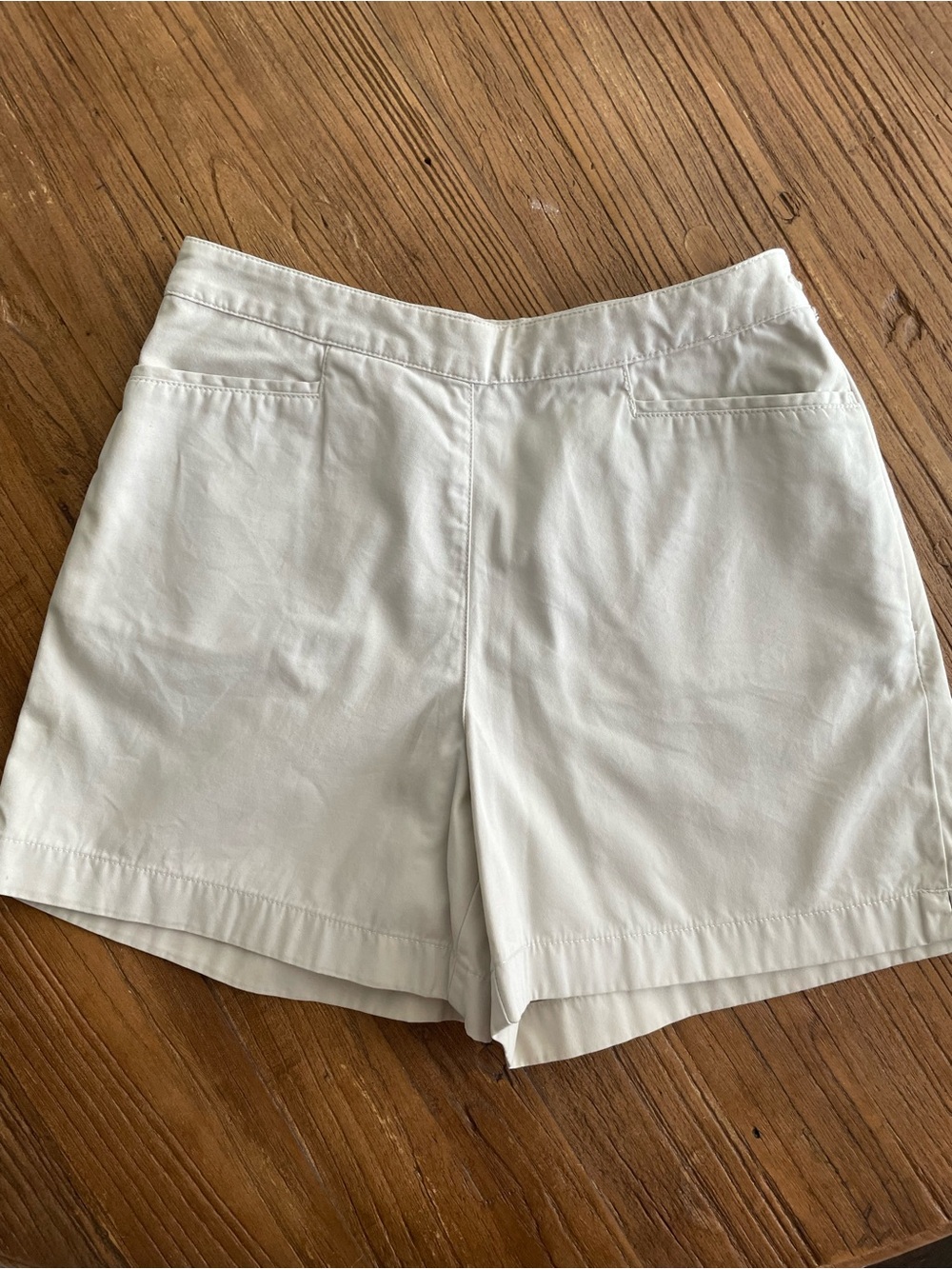 Ann Taylor Cream Tailored Bermuda Shorts